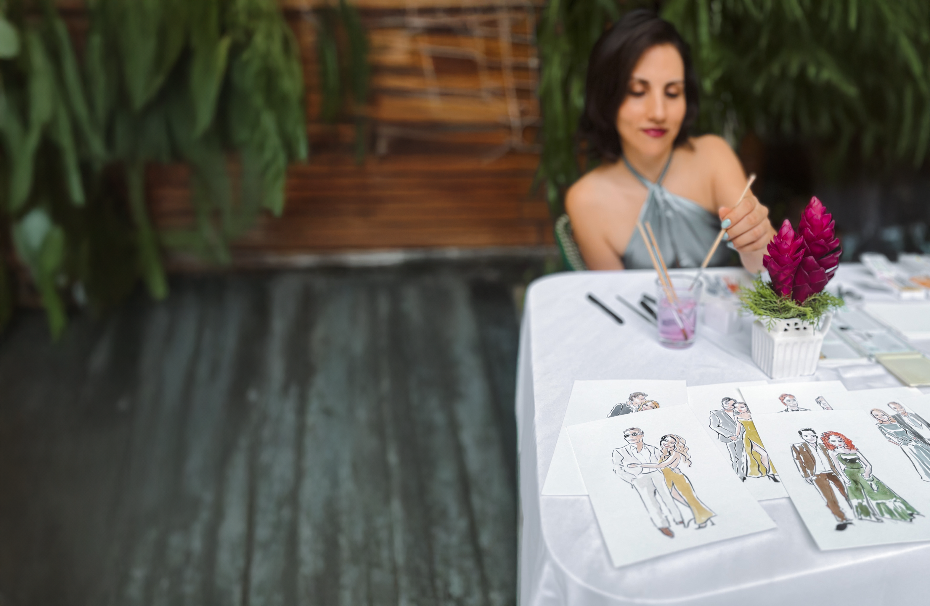 Gabriela pintando en vivo